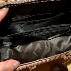 小さめショルダーバッグ　ピンク　合成皮の画像