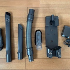 【ジャンク】ダイソン DC74 コードレスクリーナーの画像