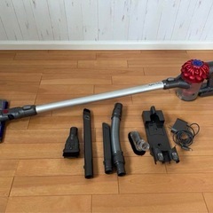 【ジャンク】ダイソン DC74 コードレスクリーナーの画像