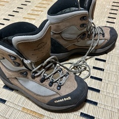 モンベルアルパインクルーザー2000の画像