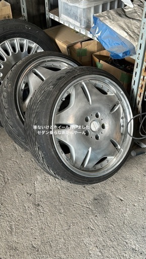 ホイール　カイザー　18インチ　シルバー