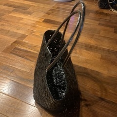 籠バッグの画像