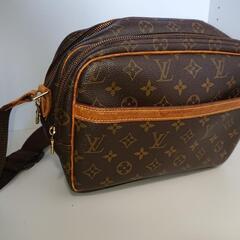 ルイヴィトン LOUIS VUITTON バッグ ショルダーバッグ リポーターPM M45254 SP0968 モノグラム 中古
真贋済み