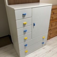 洋服タンス　コスガ家具製
