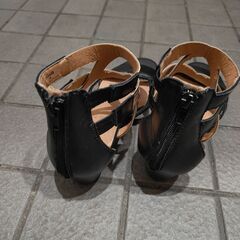 おしゃれサンダル　数回使用のみ！の画像