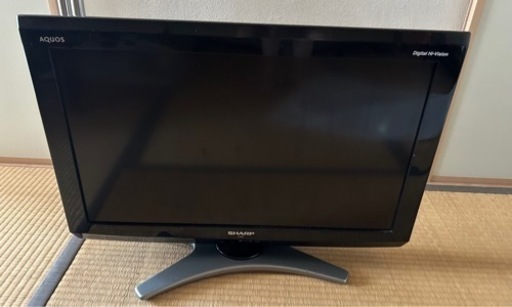 SHARP AQUOS液晶テレビ　26型　AQUOS　LC-26E7-Bリモコン付き