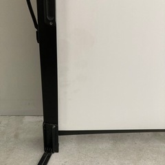 三菱 プロジェクター スクリーン 自立式 MITSUBISHI 携帯 ロールの画像