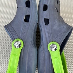 クロックス CROCS 紺✖︎緑 約23cm Sサイズの画像