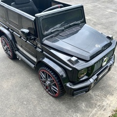 ベンツ　乗用ラジコンカー