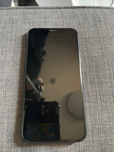 iPhone 11 pro 64GB 　