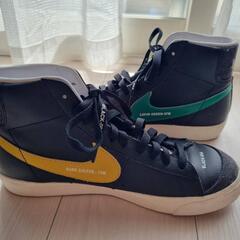 ナイキ NIKE W BLAZER MID 77の画像