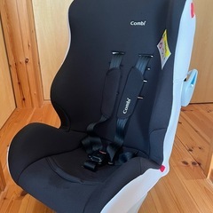 【決まりました】チャイルドシート　Combi　ママロン