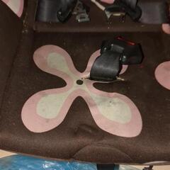 0歳から4歳まで使えるチャイルドシートの画像