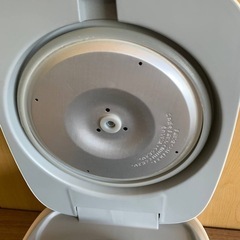 ⭐️YAMAZENマイコン炊飯ジャー⭐️ ⭐️YJB-300⭐️の画像