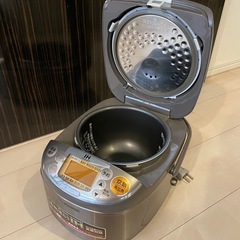 IH炊飯ジャー極め炊き NP-GE05型の画像