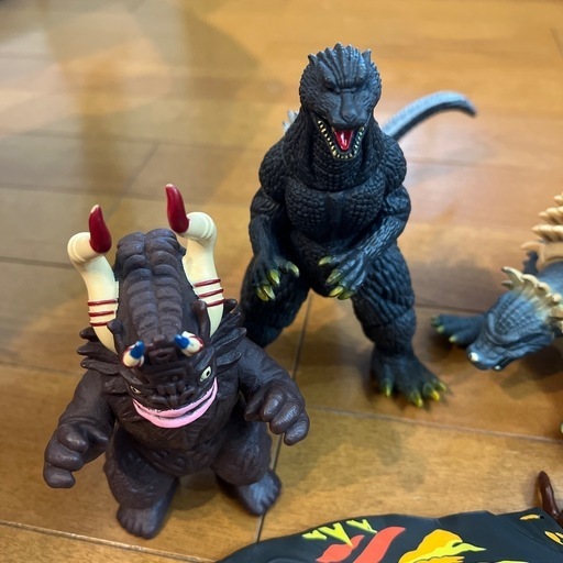 ゴジラシリーズセット売り