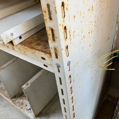 スチール棚の画像