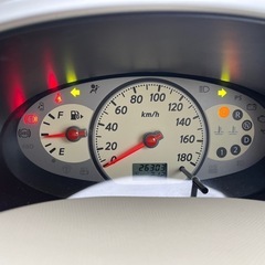 マーチ！車検7年10月！走行2.7万キロ！ナビ、地デジ！の画像