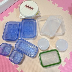 タッパーなどの画像