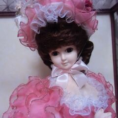 ガラスケース付き フランス人形 お譲りします。＊石川県＊美川より＊期間限定の画像