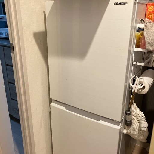 【取引中なのでメッセージ送らないでください】SHARP冷蔵庫