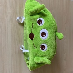 値下げしました。リトルグリーンメン小物入れ、ティッシュカバーの画像