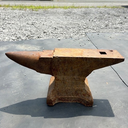 k0813601 角付 アンビル 金床 作業台 叩き台 かなとこ 重さ 36㎏ 全長47㎝ 加工 曲線 鉄床 つぶし釘 中古 現状品 