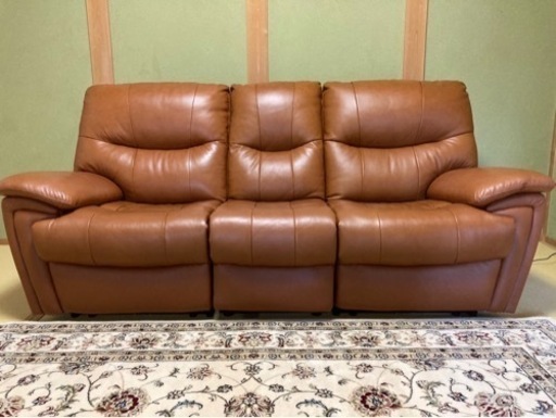 【受け渡し決まりました】3人掛け電動リクライニングソファ