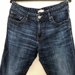 UNIQLO ストレッチデニムの画像