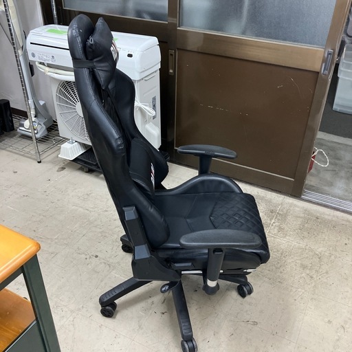 K2408-375 RAKU ゲーミングチェア キズ汚れ有り