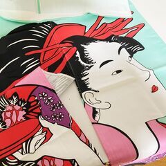 インバウンド向き！芸者のタペストリー（のれん）未使用品