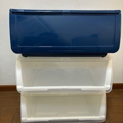 【受付停止】ニトリ　蓋付き　積み重ねラック　衣装ケース　衣類収納...