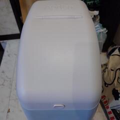 オムツ用ゴミ箱 Aprica