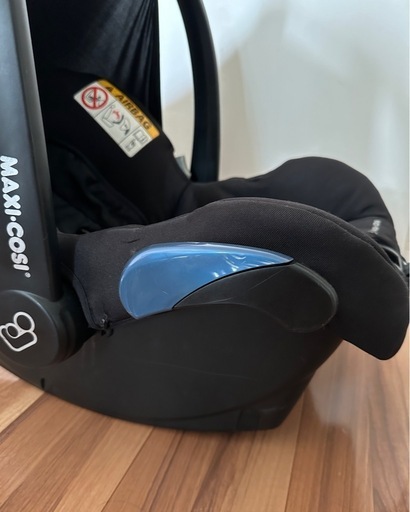 マキシコシ　シティ　maxicosi citi アダプター付き