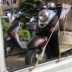 放置バイク引き上げ作業