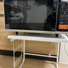 電子レンジ　白　ラックの画像