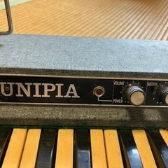 [レトロ][アンティーク]電子ピアノ　キーボード？の画像
