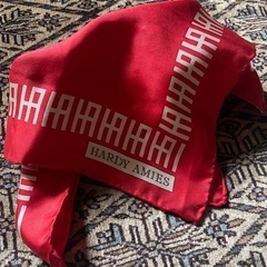 シルク100%❣️英王室御用達HARDY AMIESスカーフの画像