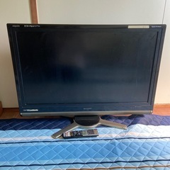３７型液晶テレビ❤️❤️値下げしました😊リモコン付き📱早い者勝ち...