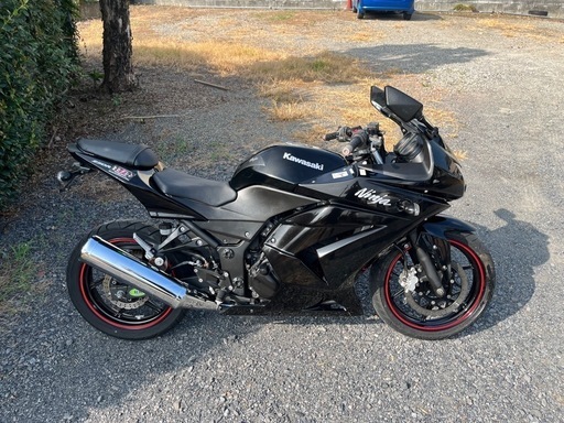 864.　動画あり　カワサキ　ニンジャ250R EX250K  バイク　250cc 車体