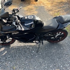 864.　動画あり　カワサキ　ニンジャ250R EX250K  バイク　250cc 車体の画像