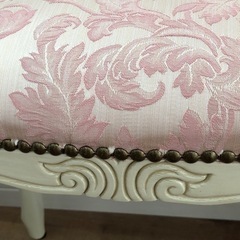 ヨーロピアンクラッシック　スツール　　　　　　　　　　椅子　アンティークの画像