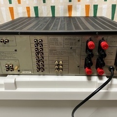 harman kardonプリメインアンプHK6800の画像