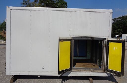 ♪A区八街SM22♪物置♪コンテナ♪高さ有♪左右小さいドア付♪アルミ箱♪