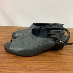 N2408-378 water massage オープントゥサンダル ブラック レザー キズ汚れ有り サイズ:22.5cmの画像