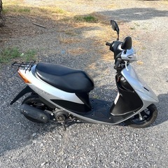 876.　動画あり　アドレスV50  外装綺麗　原付　バイク　50cc   車体　埼玉の画像
