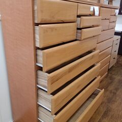 ★ジモティ割あり★  チェスト ナチュラルブラウン H148×D46×W106 クリーニング済み MT1843の画像