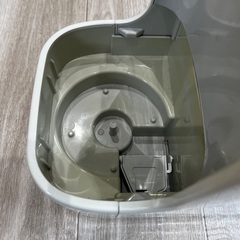 SHARP◆加湿器 HV-E50-W [ホワイト系]説明書　箱付きの画像