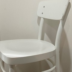 【決まりました】椅子 IKEA イケア IDOLF　ホワイト　ダイニングチェアの画像