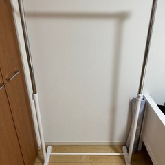 ハンガーラック